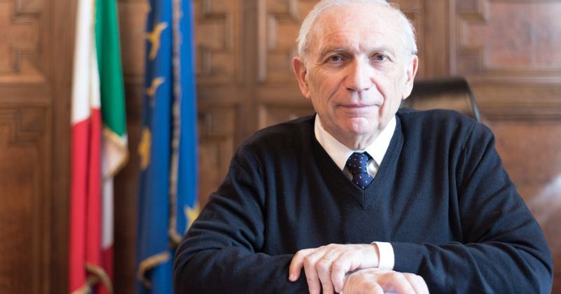 Il ministro Patrizio Bianchi: «Oggi la Scuola è il luogo più sicuro»