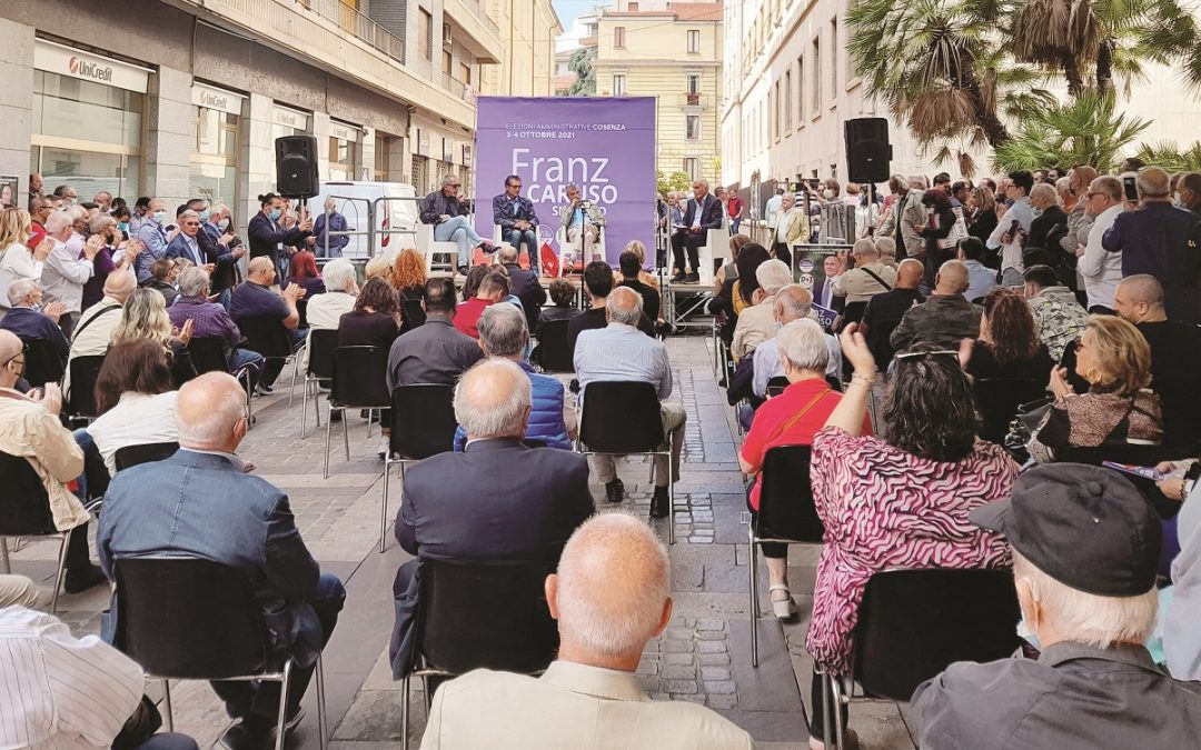 La manifestazione di Franz Caruso