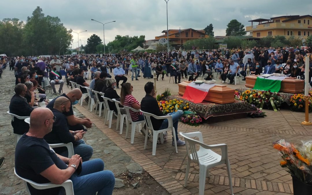 I funerali di Costantino e Ciccarelli