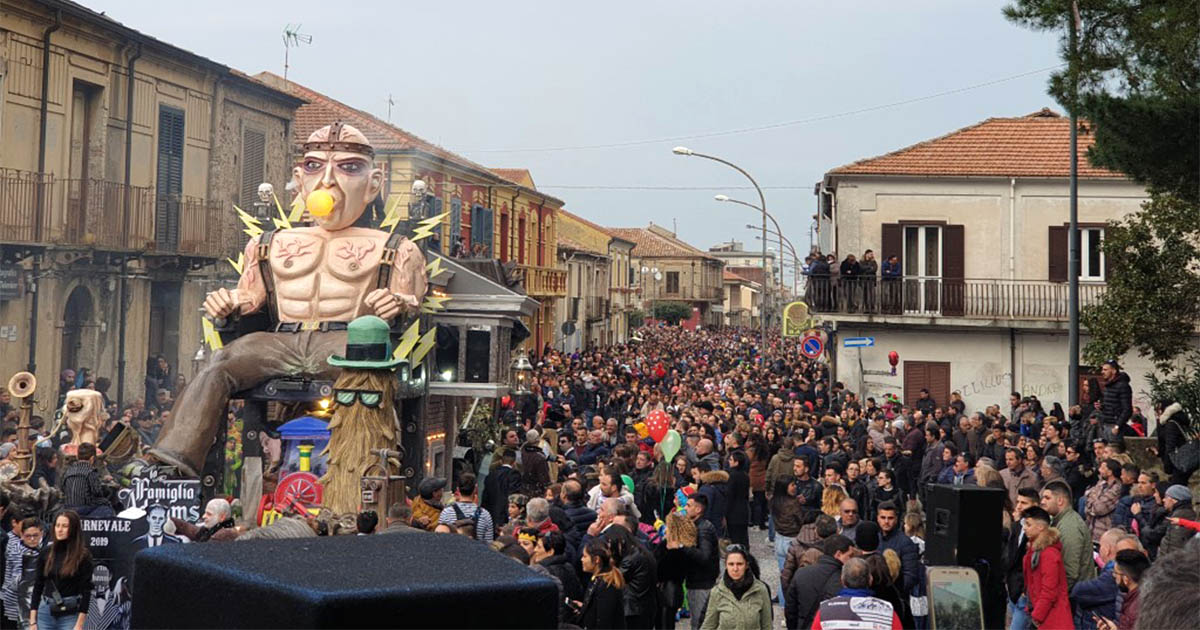 Mileto, una serata per i 20 anni del Carnevale Miletese