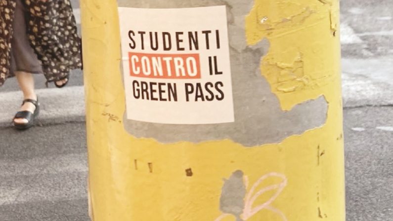 C’è chi dice no: studenti universitari contro il Green Pass