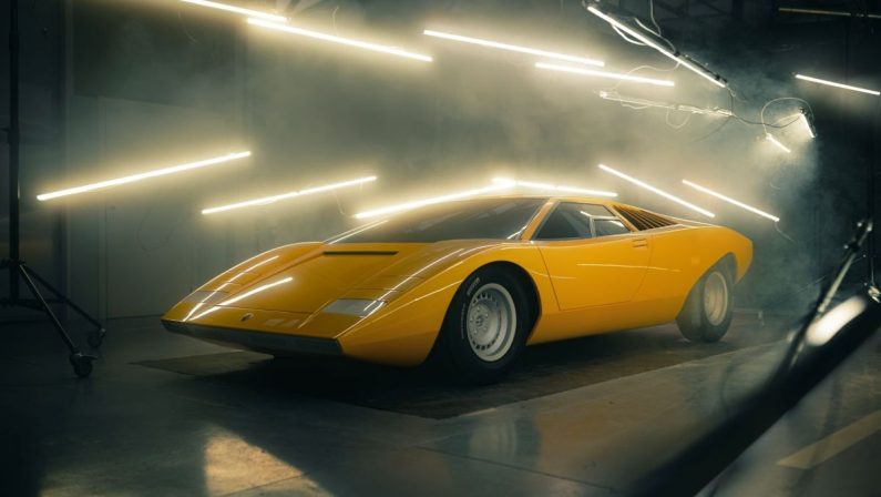 Rinasce Pirelli CN12 che equipaggiava il prototipo Lamborghini Countach