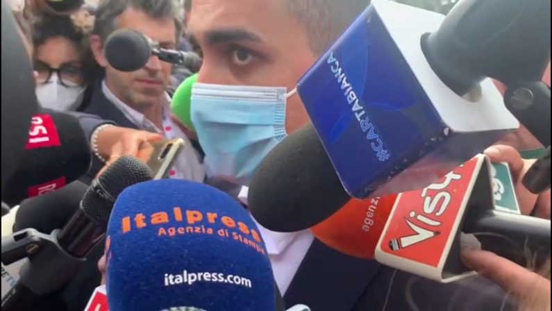 Manifestazione antifascista, Di Maio: “Grande risposta di popolo”