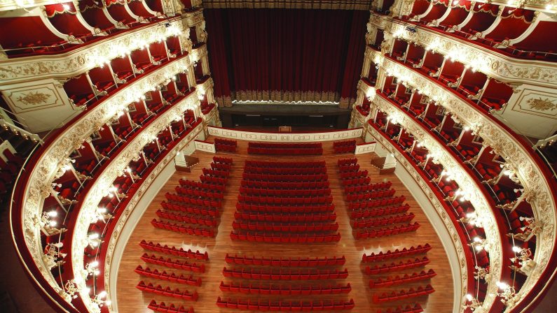 Il teatro Petruzzelli di Bari torna ai privati, cosa accade ora?