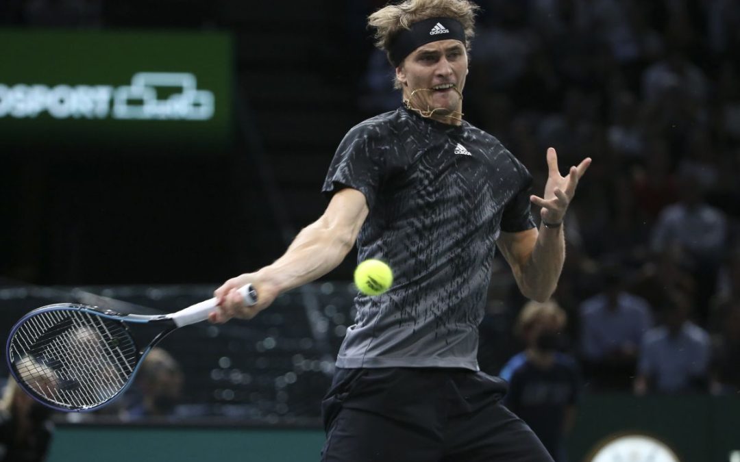 Zverev piega Medvedev e conquista le Atp Finals di Torino