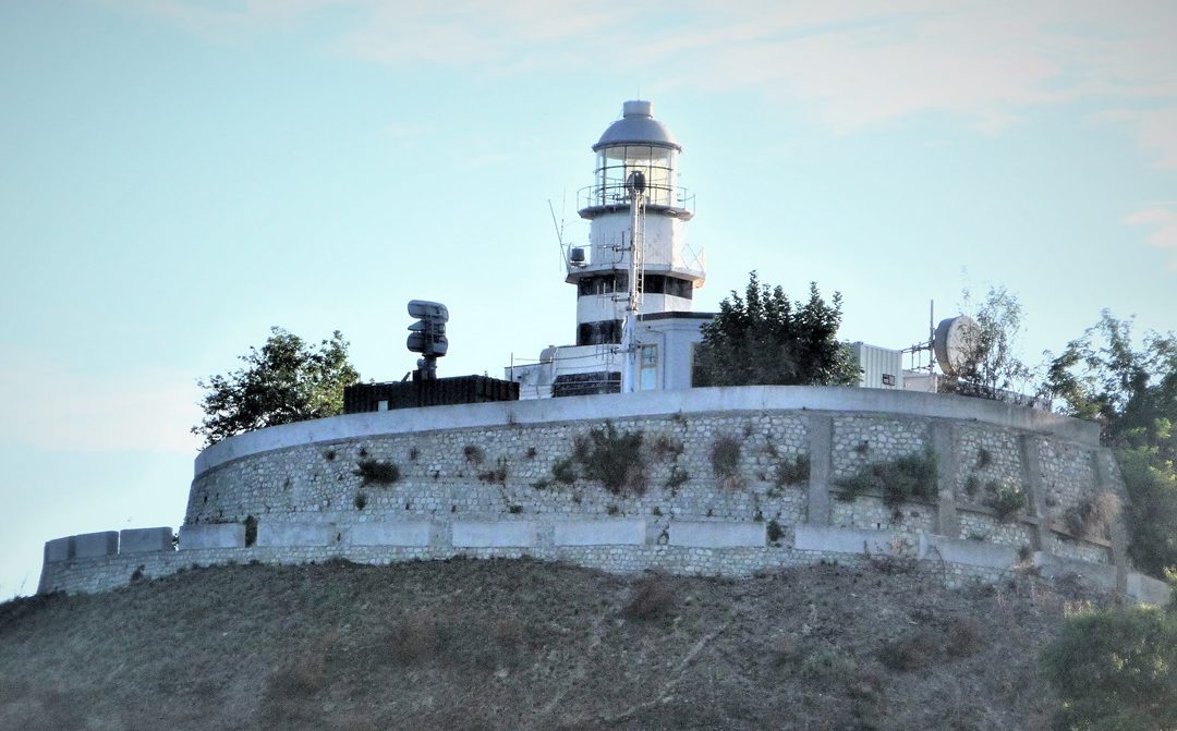 Il faro di Monasterace (foto Wikipedia)