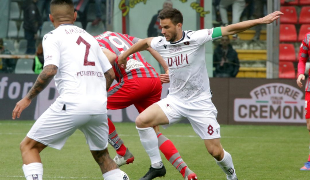 Crisetig in azione contro la Cremonese