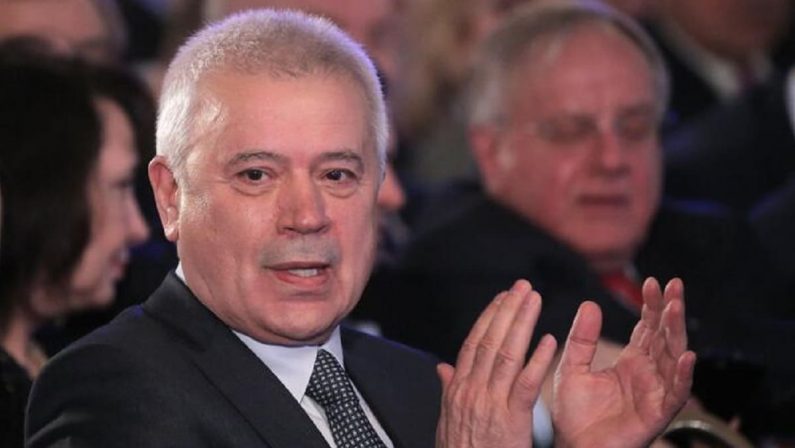 Lukoil, via l’oligarca Alekperov: a rischio la raffineria siciliana