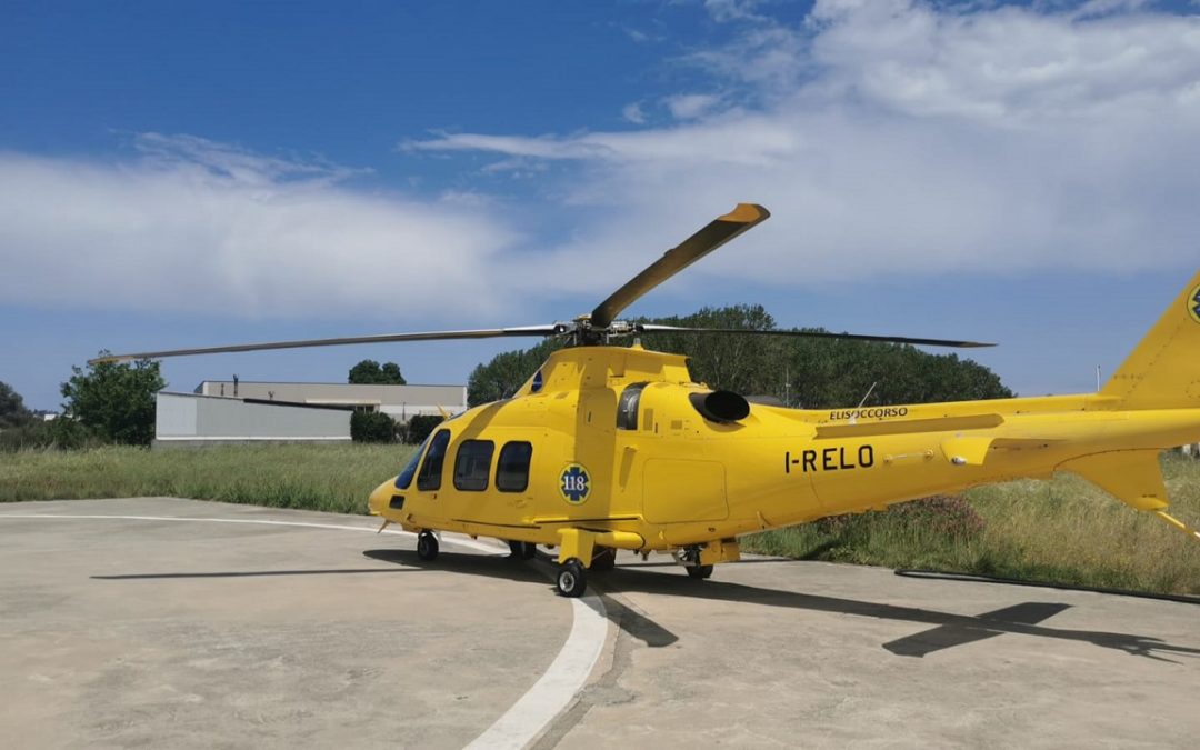 In pronto soccorso per 5 ore con infarto in corso, interviene l’eliambulanza