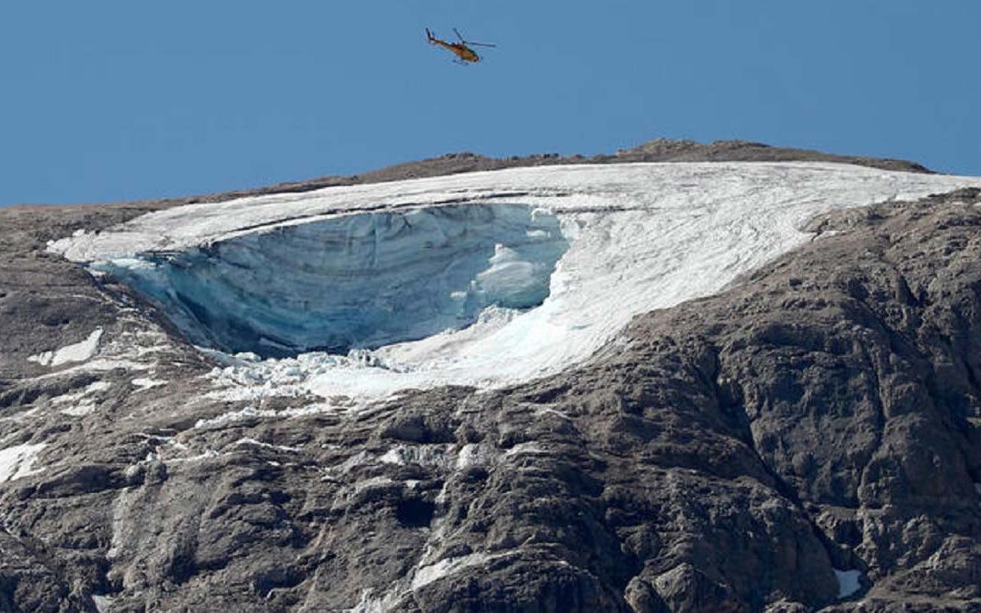 L'area da dove si è staccato il blocco di ghiaccio