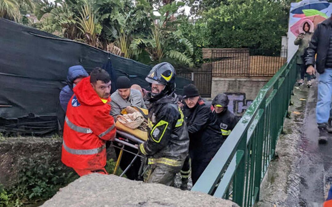 Ischia, disastrosa frana a Casamicciola: morti e dispersi – FOTO