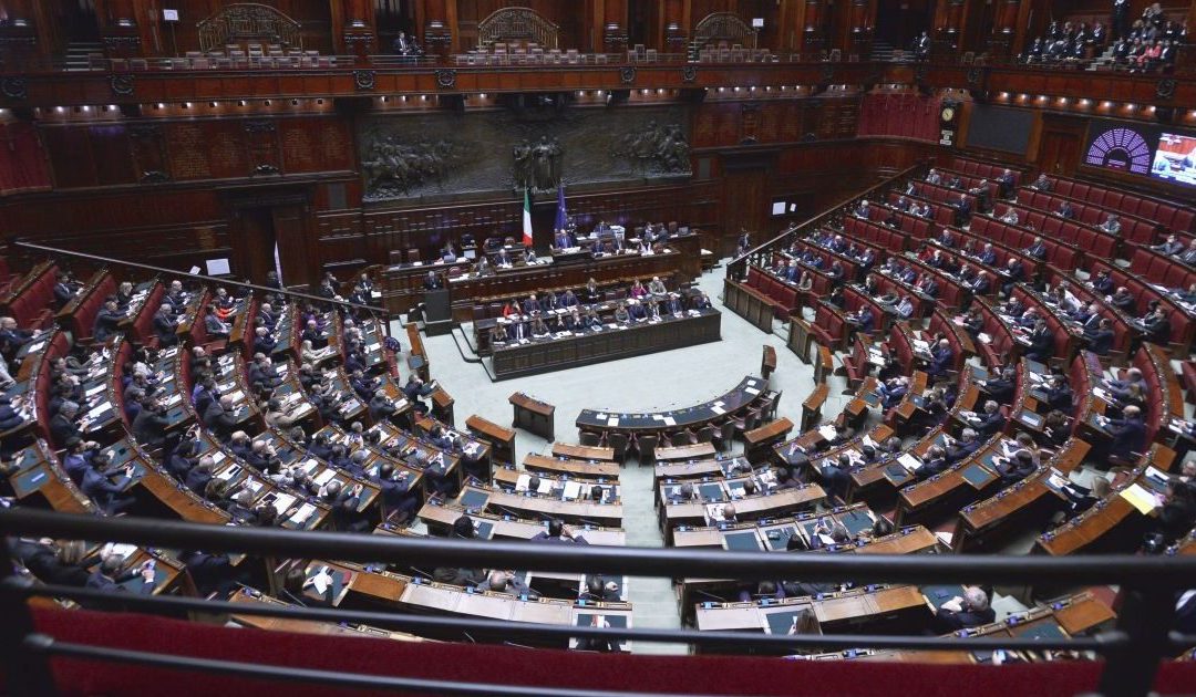 L’editoriale di Roberto Napoletano l’ALTRAVOCE  dell’ITALIA IL ROSARIO DELLE MARCHETTE DEL PARLAMENTO