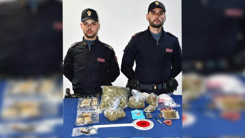 Reggio Calabria, in possesso 1,7 chili di varie droghe, arrestato 19enne