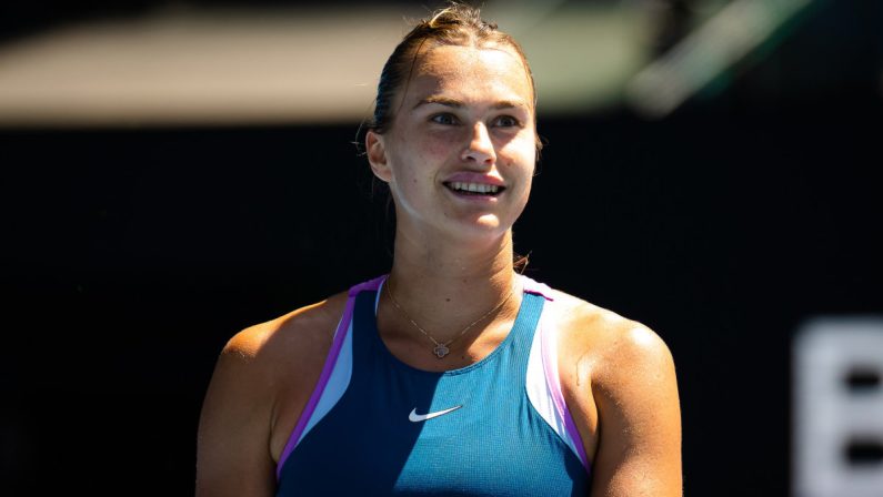 Tennis, Aryna Sabalenka vince gli Australian Open, Rybakina ko