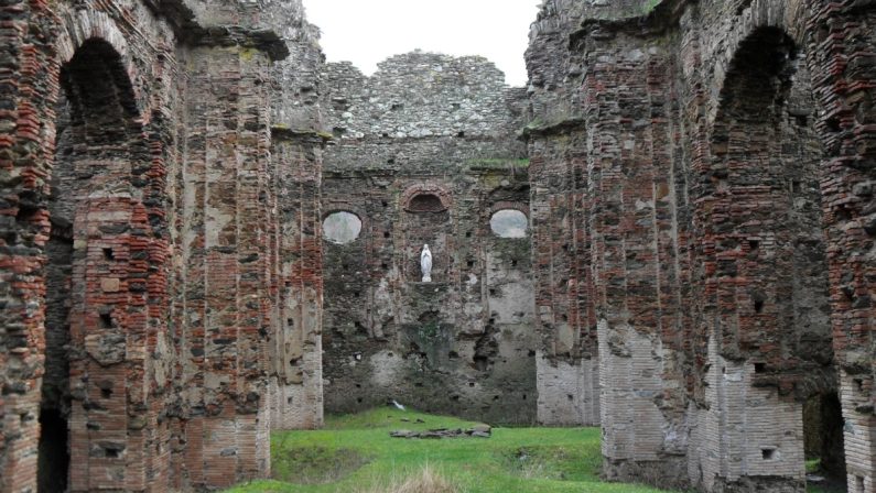 Abbazia di Corazzo, avviato l'iter per la ristrutturazione