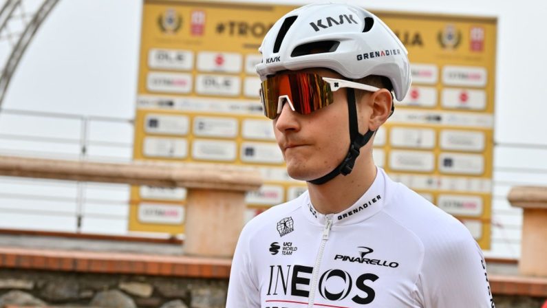 Rodriguez vince 14^ tappa al Tour, Vingegaard resta giallo