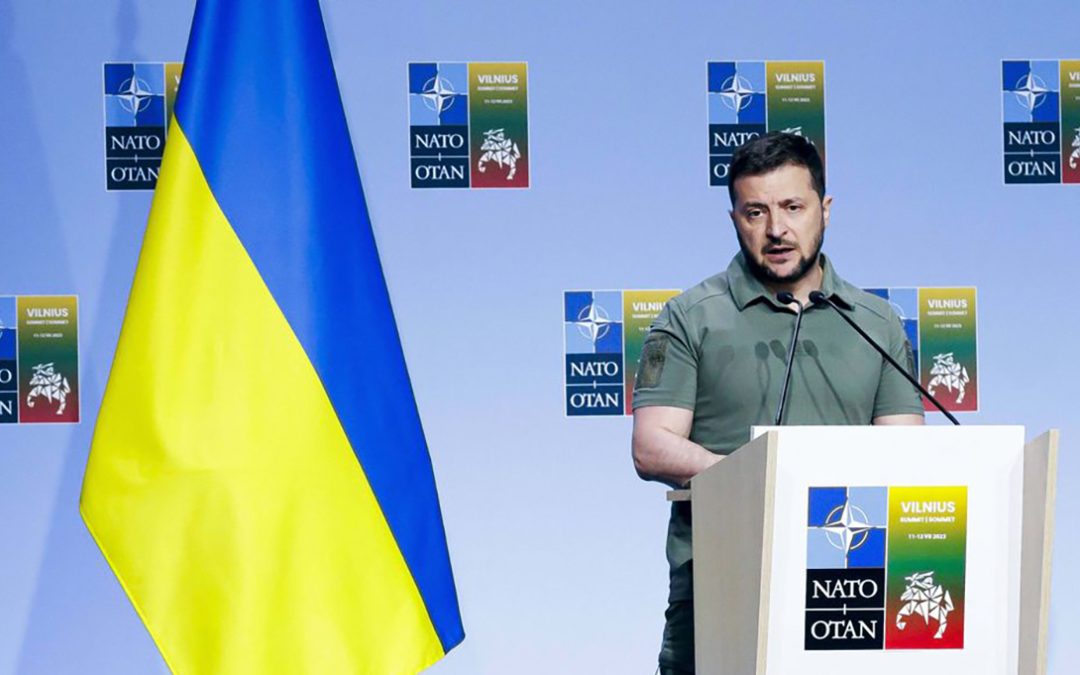 L'intervento del presidente ucraino Zelensky a un vertice Nato