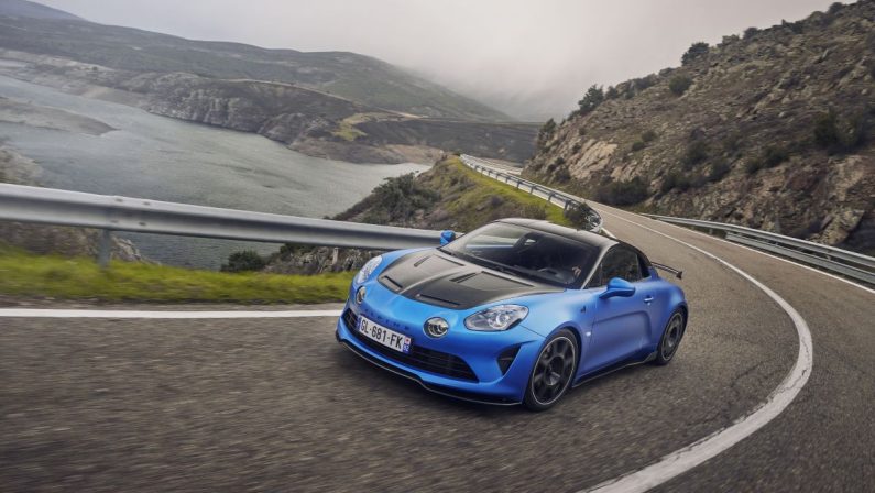 Nuova Alpine A110 R, espressione di performance e sportività