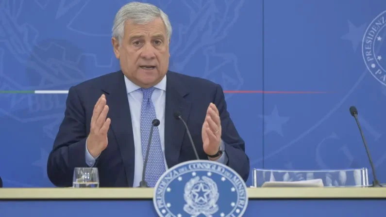 Medio Oriente, Tajani “Noi portatori di pace, obiettivo è de-escalation”