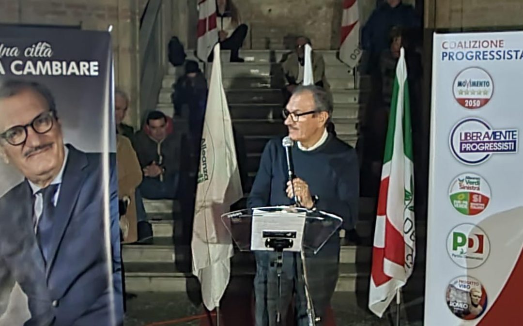 Enzo Romeo surante il suo intervento