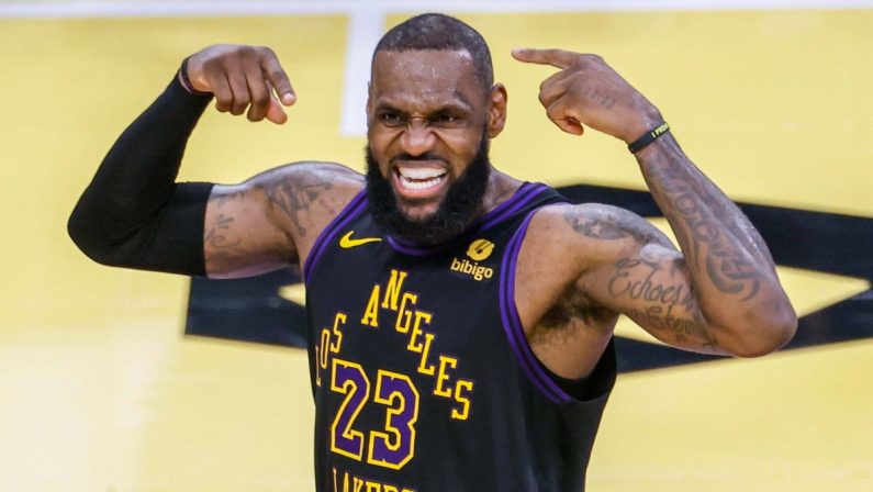 LeBron porta i Lakers ai play-off, Golden State fuori