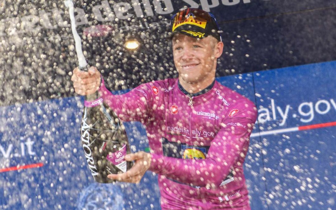 Tris di Milan al Giro, Pogacar sempre in maglia rosa