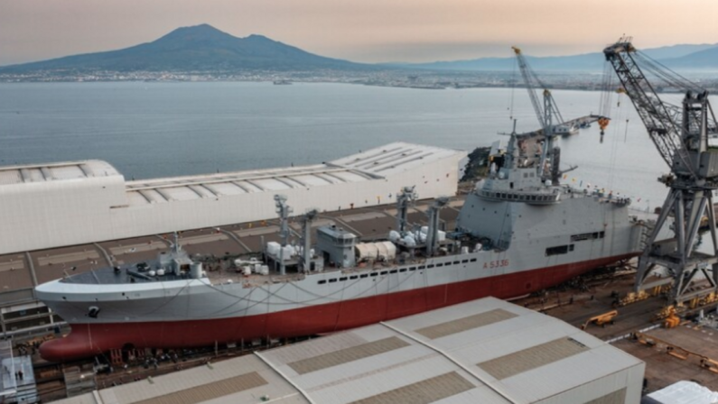 Castellammare, varata la nave "Atlante" per la Marina Militare