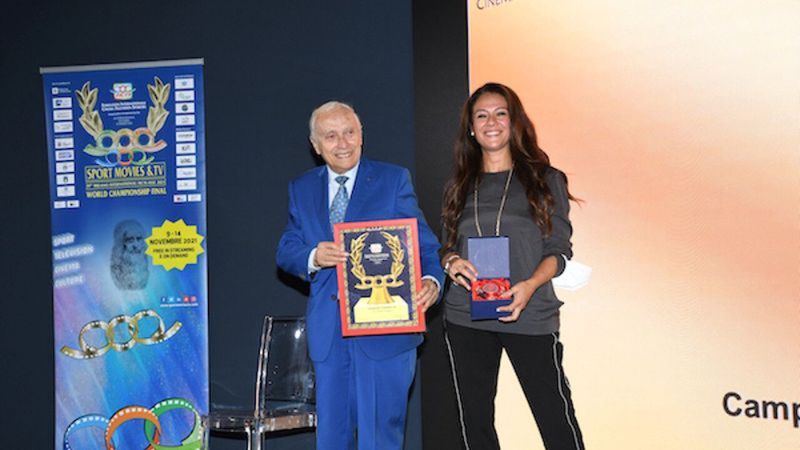 Giusy Versace premiata con la “Guirlande d’Honneur” alla carriera
