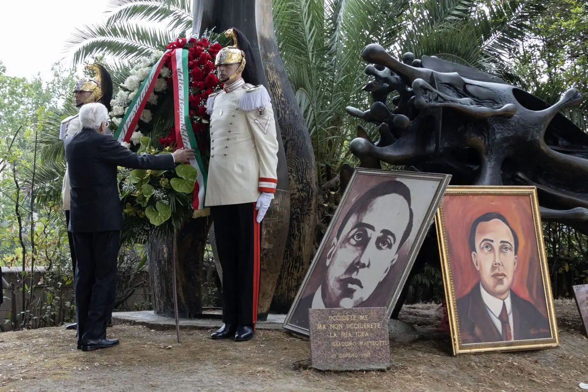 Mattarella “La Repubblica si inchina alla memoria di Matteotti”