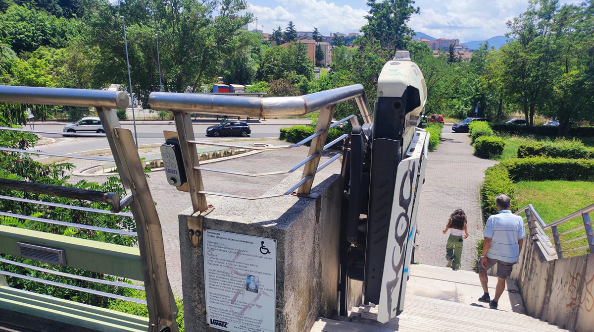 Potenza, vandali ancora in azione al Parco Aurora