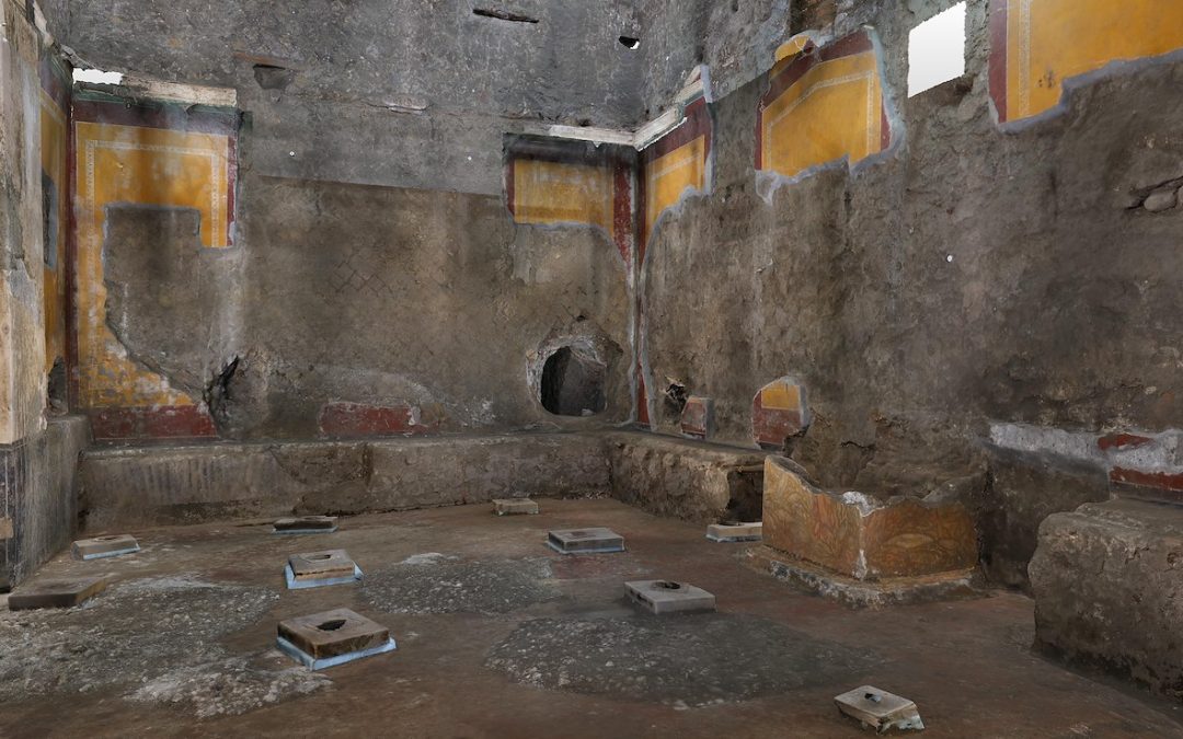 Pompei, scoperto il sacello della Villa di Civita Giuliana