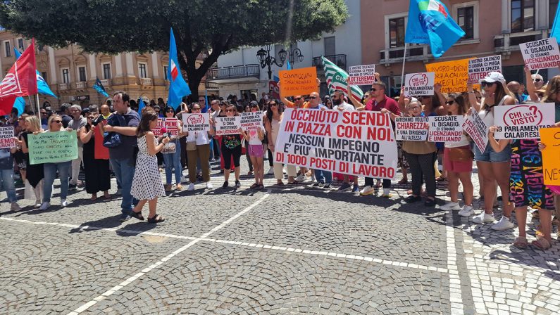 VIDEO - Protesta Abramo, l'appello dei parlamentari calabresi assenti