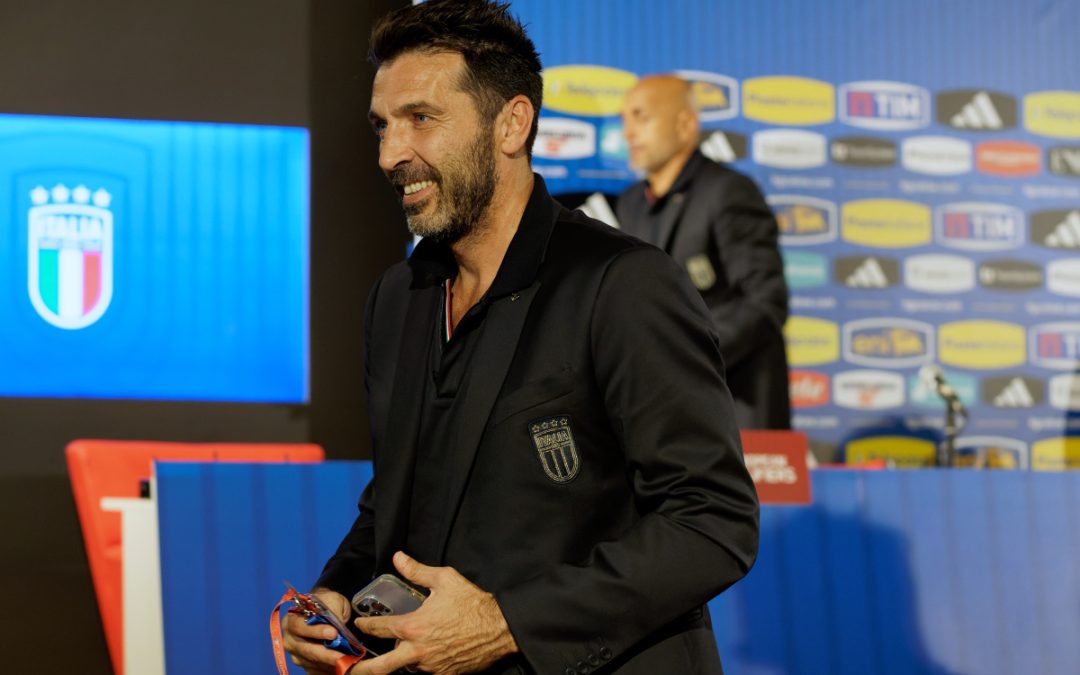 Buffon resta in Nazionale “L’azzurro è la mia seconda pelle”