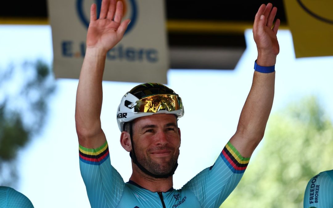 Cavendish vince 5ª tappa al Tour e fa 35, superato Merckx