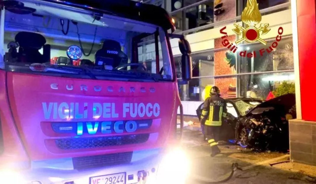 Avellino, incidente stradale nella notte: morti 4 ragazzi