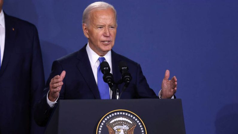 USA, Joe Biden ritira la candidatura alla Casa Bianca e lancia Kamala Harris