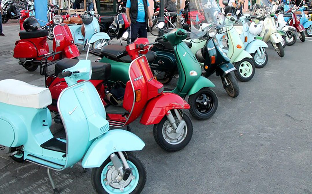 Il mito della Vespa “volerà” tra le bellezze di Cosenza