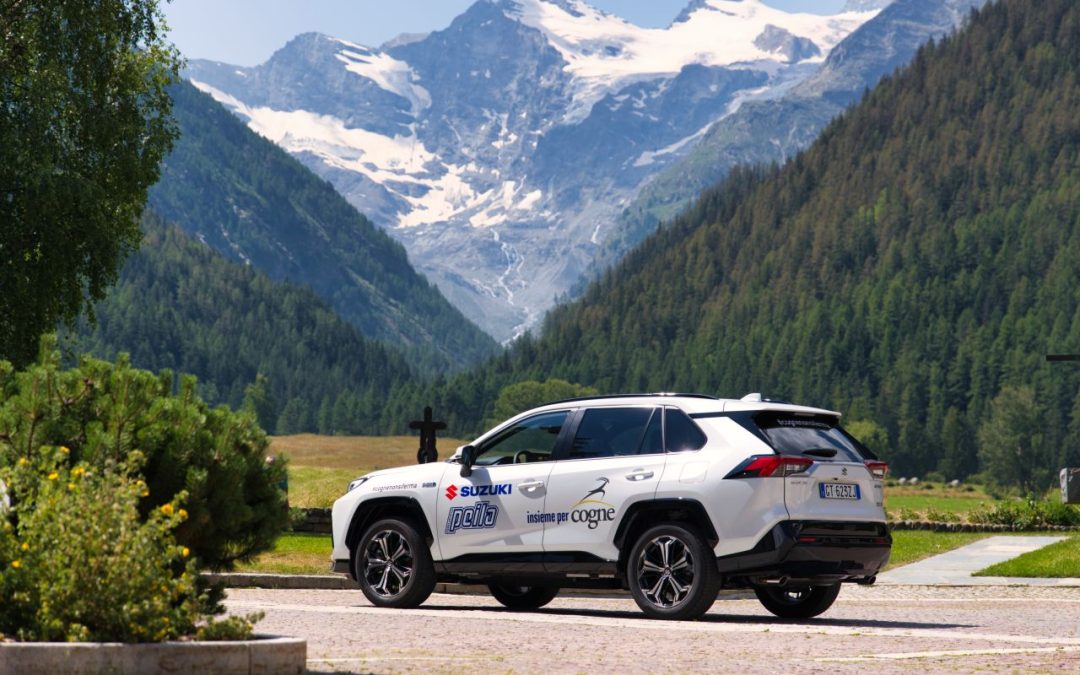 Una Suzuki Across per sostenere il Comune di Cogne dopo l’alluvione