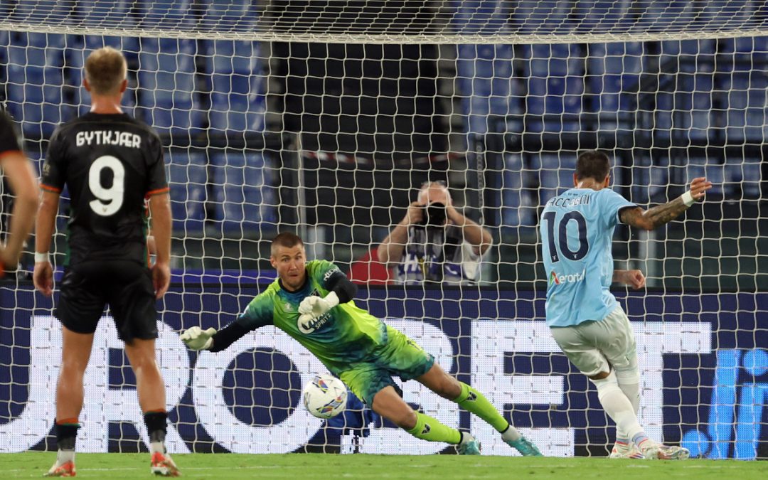 Andersen illude il Venezia, la Lazio si rialza e vince 3-1