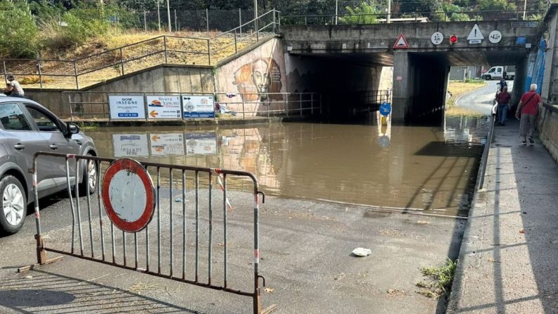 Nocera Terinese, sottopassi allagati e bloccati causa maltempo