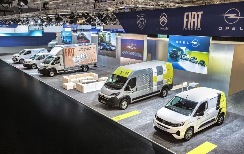 Il nuovo programma Stellantis CustomFit alla IAA Transportation 2024