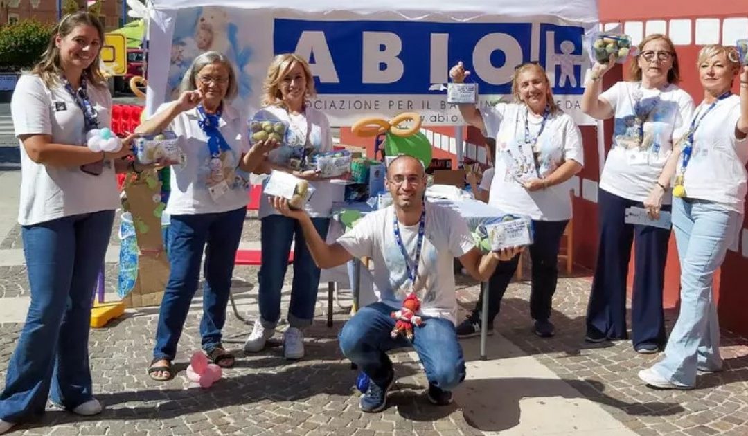 Napoli, volontari Abio in piazza per sostenere i bambini ricoverati