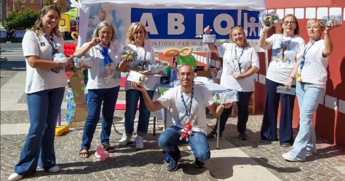 Napoli, volontari Abio in piazza per sostenere i bambini ricoverati