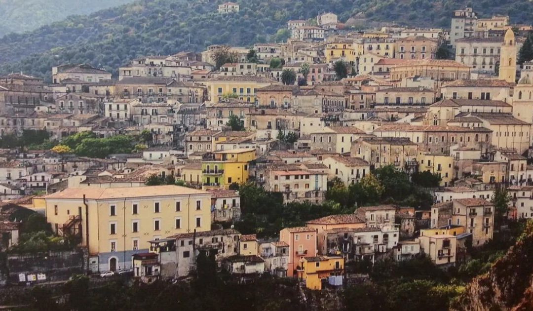 Corigliano Rossano, maxi rissa nella notte nel centro storico