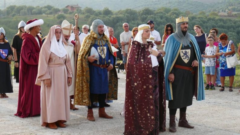 Mileto, il corteo Normanno ospite del Palio del Ciuccio di Guardavalle