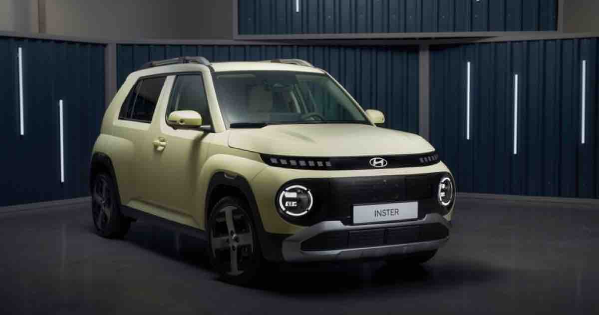 Scossa Hyundai: ecco Inster, il mini Suv full electric 