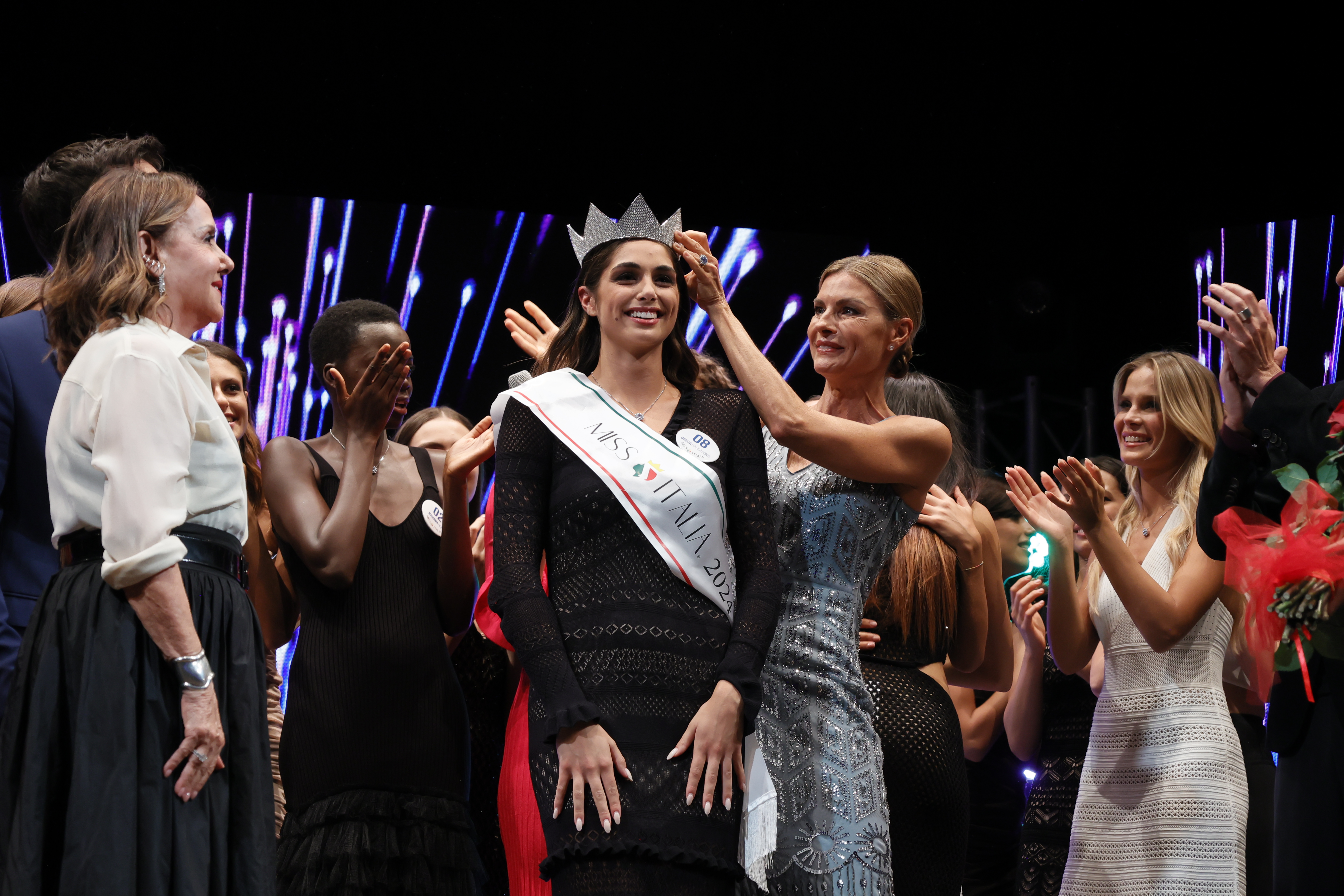 Miss Italia 2024 è Ofelia Passaponti