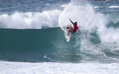 Bova Point Break, l’esercito dei surfisti nel mare di Calabria