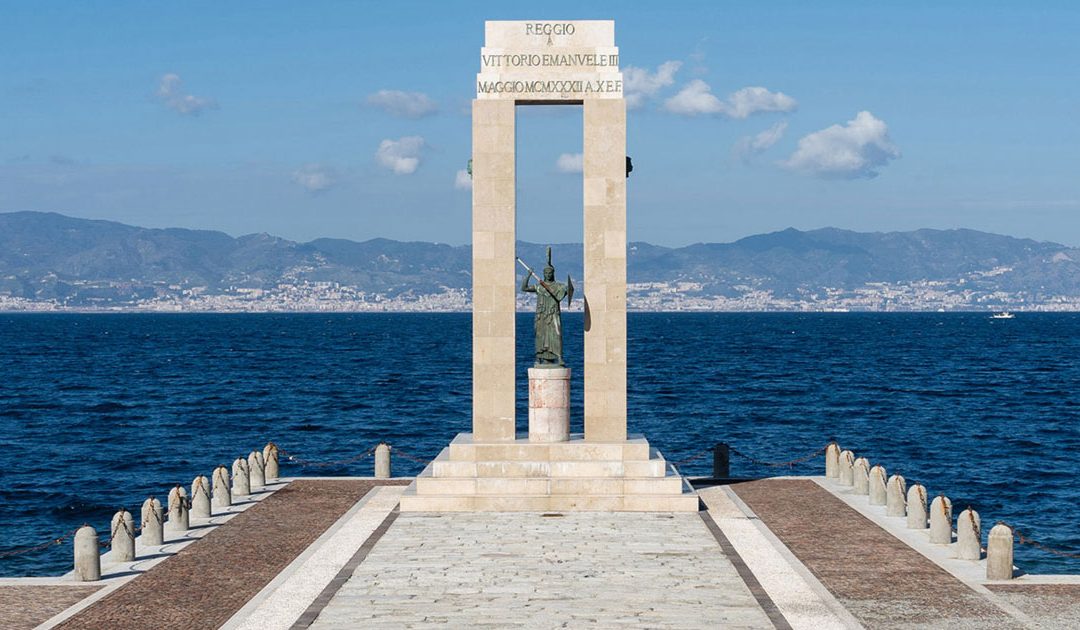 Biennale Stretto a Reggio: nuovo turismo dei luoghi riconquistati