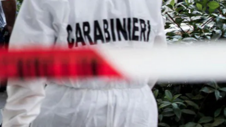 Castellabate, trovato il cadavere di una donna tra le sterpaglie